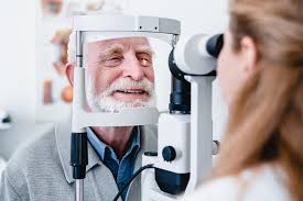 Does Medicare require a referral to see an ophthalmologist