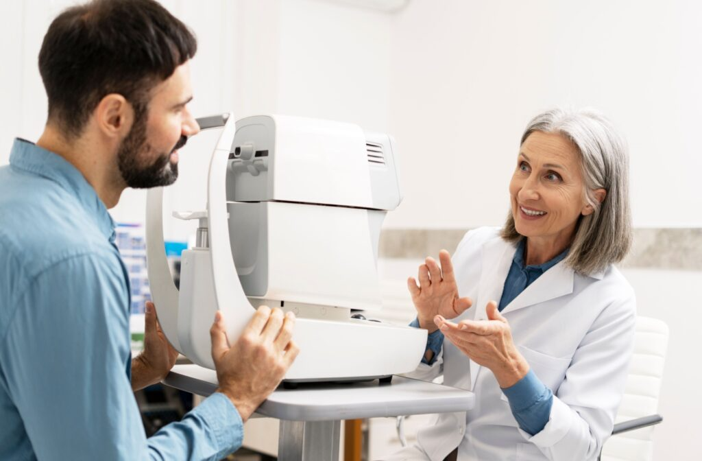 What can an ophthalmologist see that an optometrist cannot?